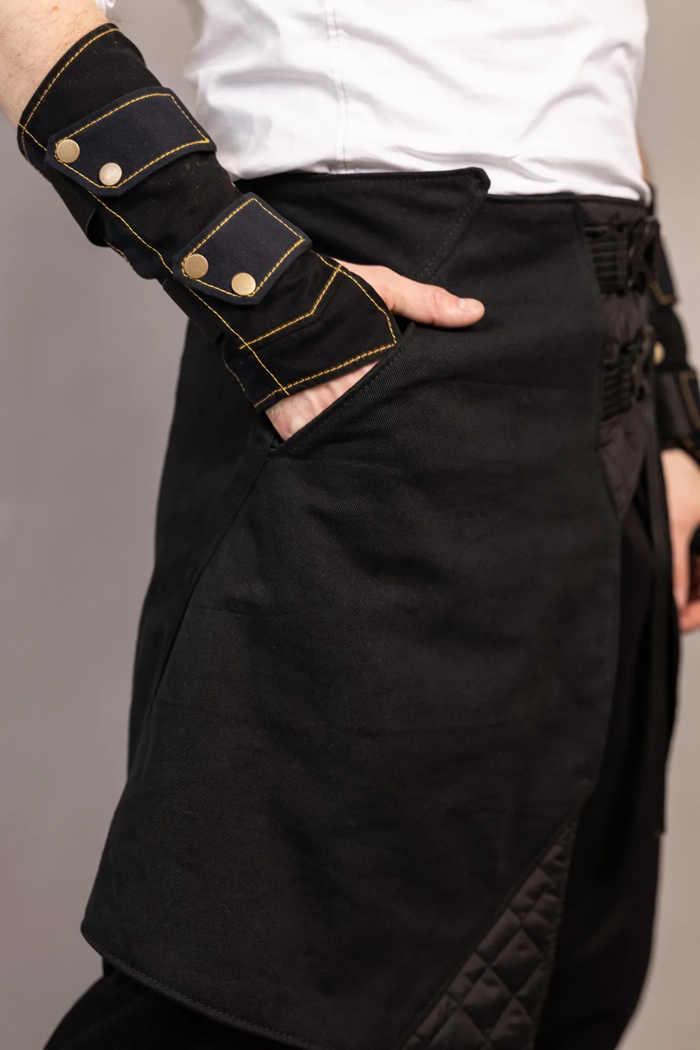 Battle Tasset - Blackout [Unifit]